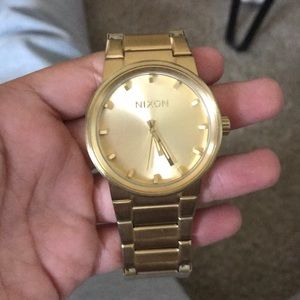 Nixon watch